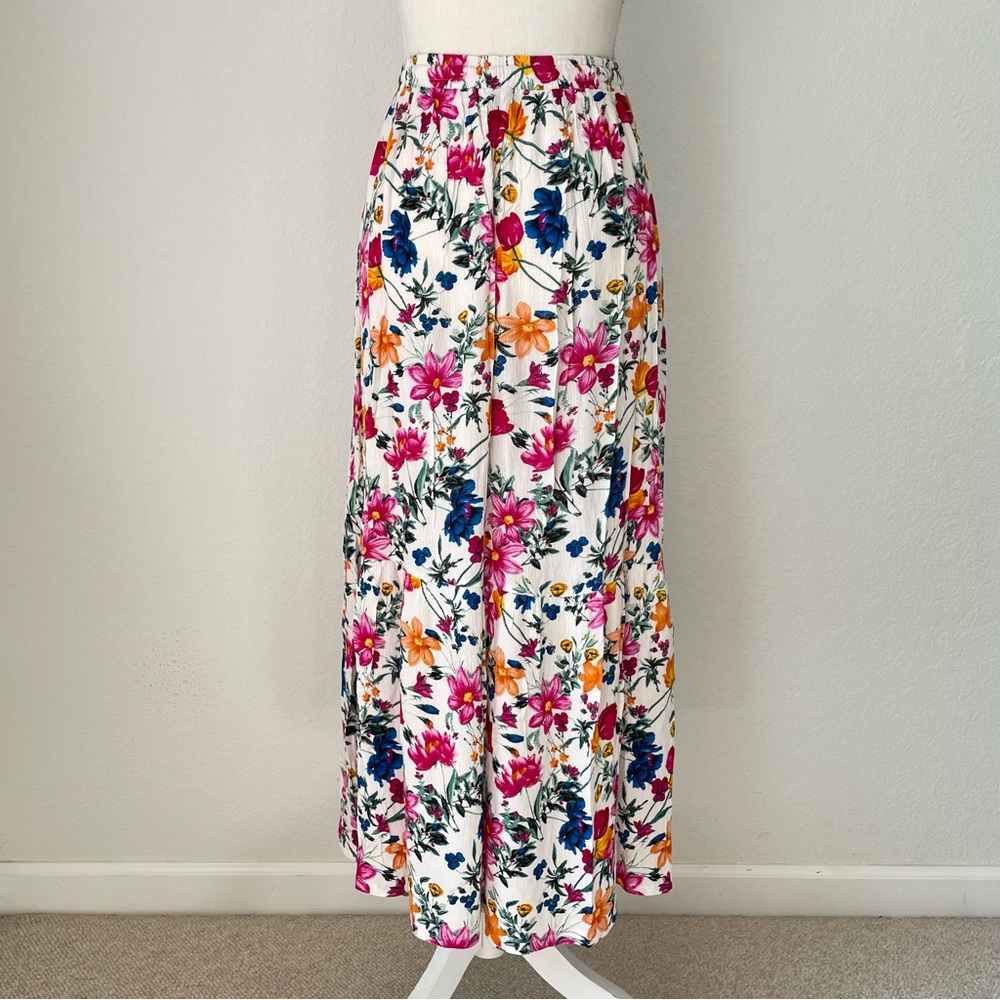 ROBERT LOUIS WHITE FLORAL TIERED MAXI SKIRT - Picture 4 of 8